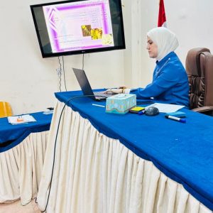 دورة تدريبية في كلية الزراعة عن مركبات الايض الثانوي ودورها في الصناعات الدوائية.