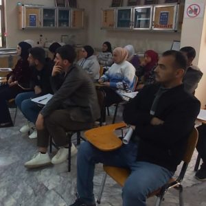 ورشة عمل في كلية الزراعة عن افضل الطرق لتحديد فريق عمل مناسب.
