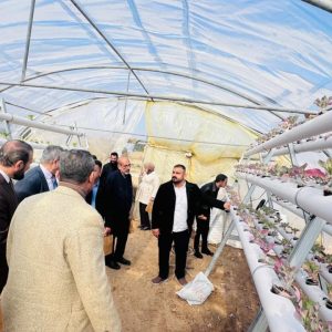A scientific committee from the Department of Soil Sciences and Water Resources at the College of Agriculture conducted a visit to review the research of a master’s degree candidate.